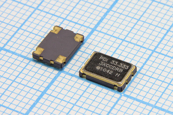 гк 33333 \\SMD07050C4\T/CM\3,3В\OC7E33333XCCDRB\ гк 33333 \\SMD07050C4\T/CM\3,3В\OC7E33333XCCDRB\