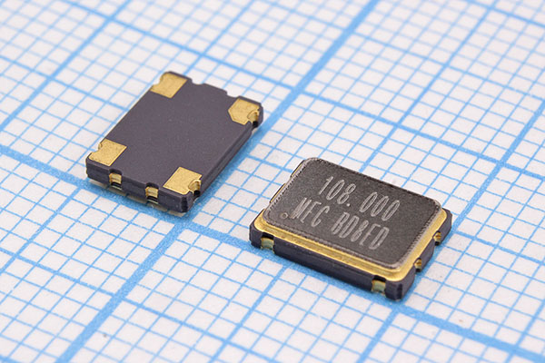 гк 108000 \\SMD07050C4\T/CM\3,3В\3SWO-BT\MEC гк 108000 \\SMD07050C4\T/CM\3,3В\3SWO-BT\MEC